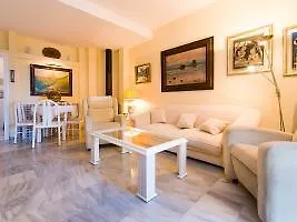 Pueblo Castillo Hotel Fuengirola