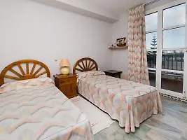 Pueblo Castillo Hotel Fuengirola 0*,