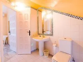 Pueblo Castillo Hotel Fuengirola
